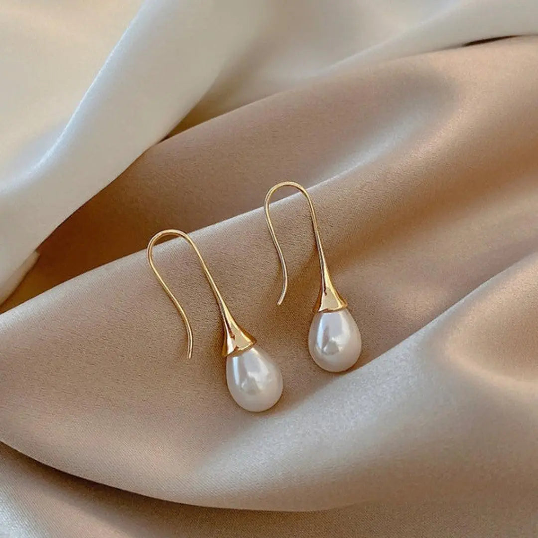 Golden Teardrop Pearl Earrings