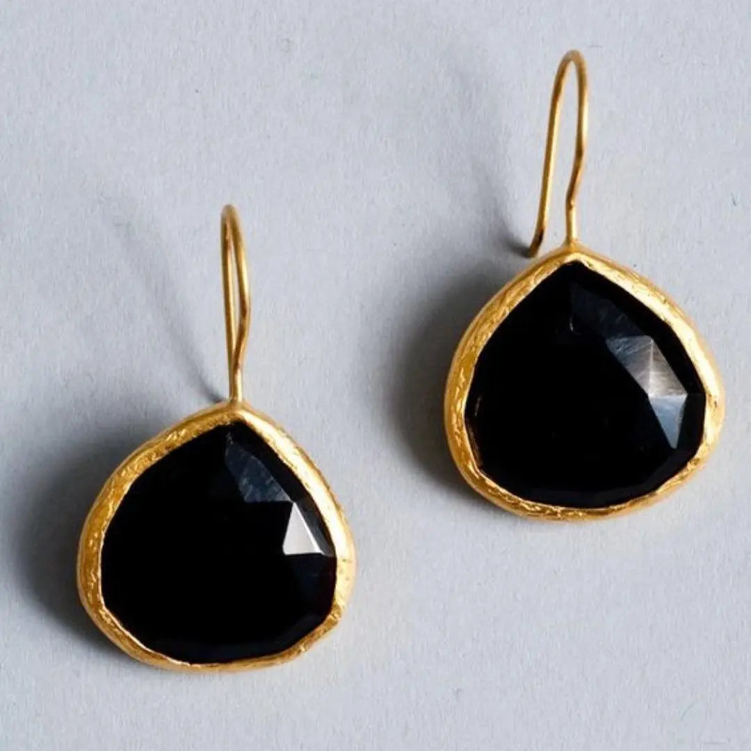 Vintage Black Stone Golden Earrings