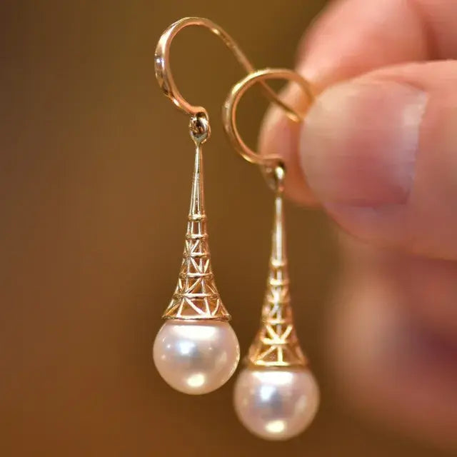 Vintage Pearl Earrings in Golden