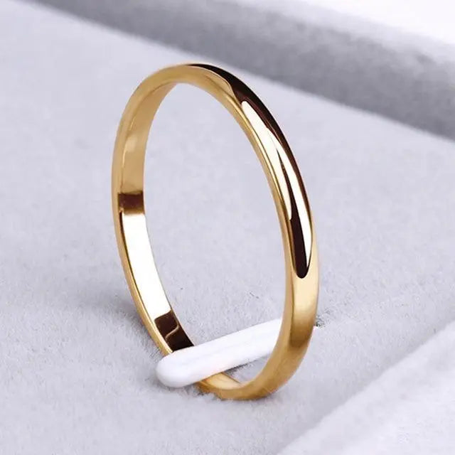 Simple ring made of golden and silver