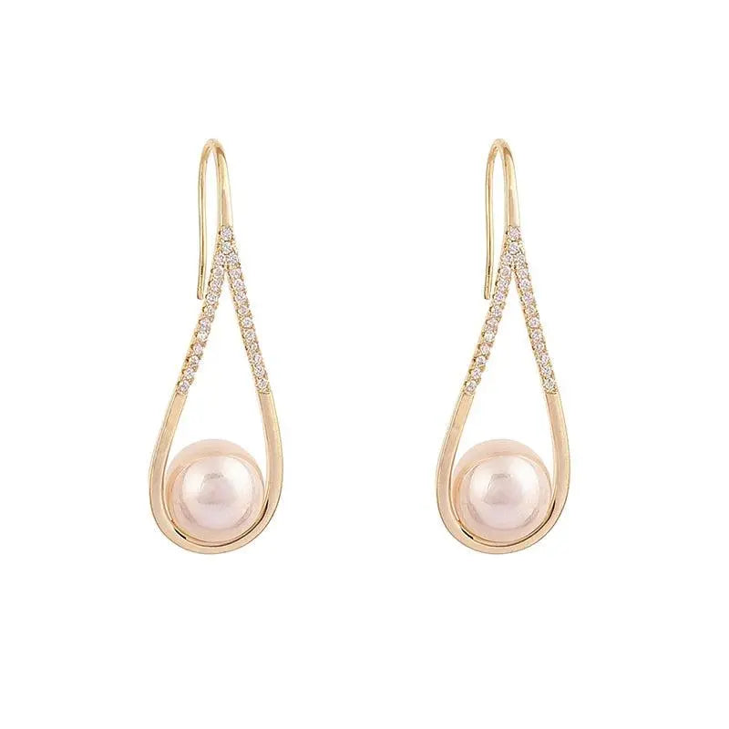 Rose Golden Pearl Earrings