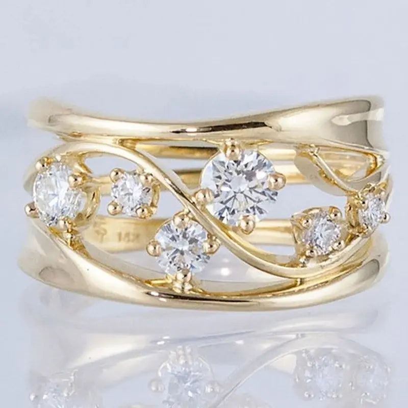 Elegant Ring with Zirconia