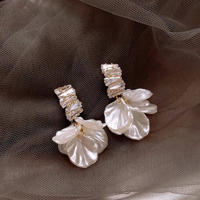 Elegant Golden White Petal Earrings
