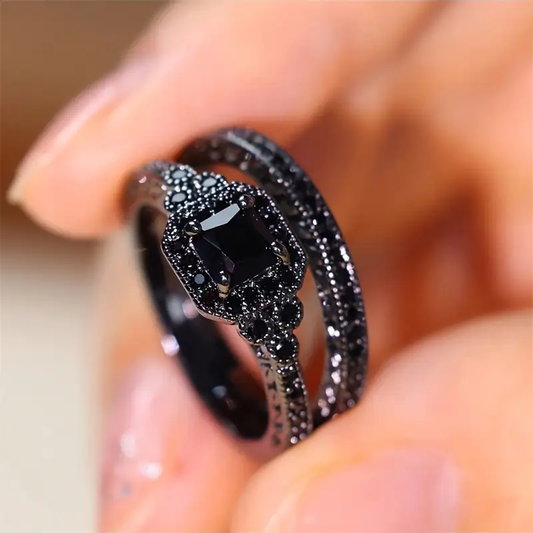 Vintage Black Ring Set